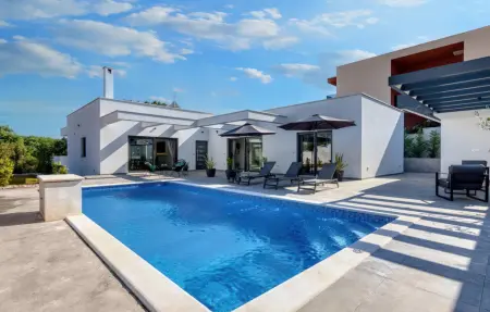 Location Maison à Pula 8 personnes