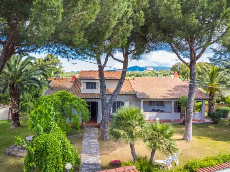 Location Maison à Casale Marittimo 12 personnes