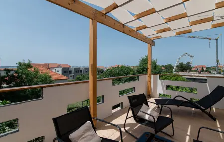 Location Maison à Vrsi 6 personnes