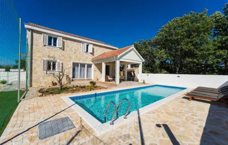 Location Maison à Zaton 6 personnes