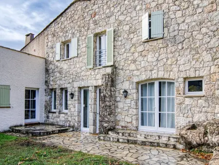 Location Maison à Draguignan 8 personnes