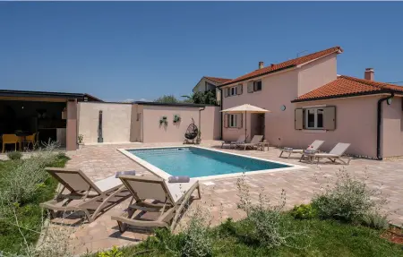 Location Maison à Vodnjan 8 personnes