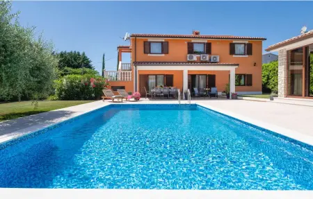 Location Maison à Umag 8 personnes