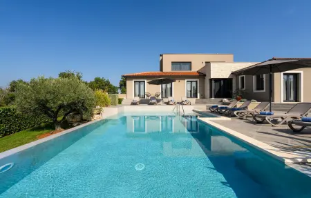 Location Maison à Vizinada 10 personnes