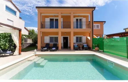 Location Maison à Novigrad 5 personnes