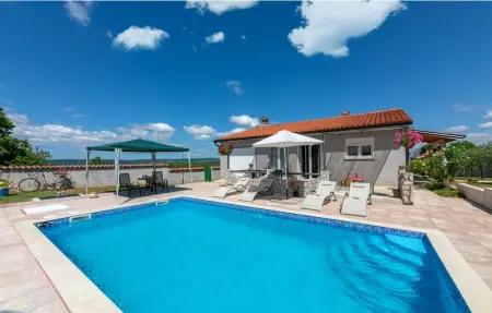 Location Maison à Labin 4 personnes