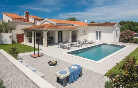 Location Maison à Sveti Lovrec Pazenati 5 personnes