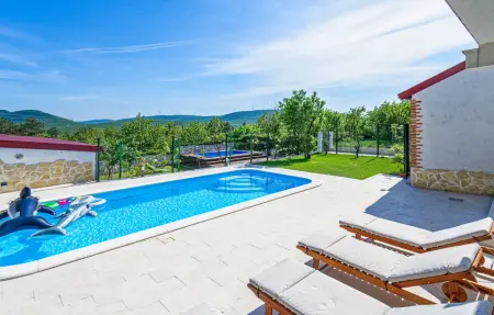 Location Maison à Gornji Muc 5 personnes