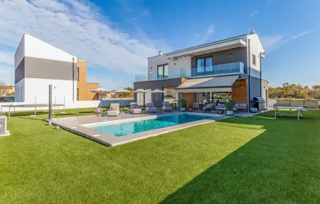 Location Maison à Orbanici 6 personnes