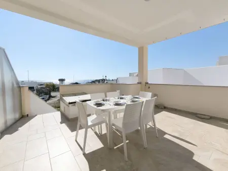 Location Maison à Torre Vado 10 personnes