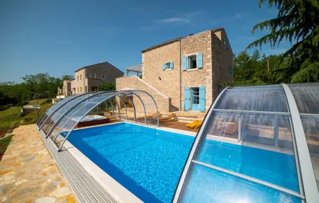 Location Maison à Pazin 6 personnes