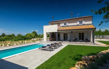 Location Maison à Sivati 8 personnes