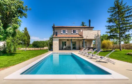 Location Maison à Sivati 8 personnes