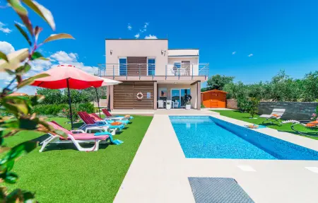 Location Maison à Pula 8 personnes