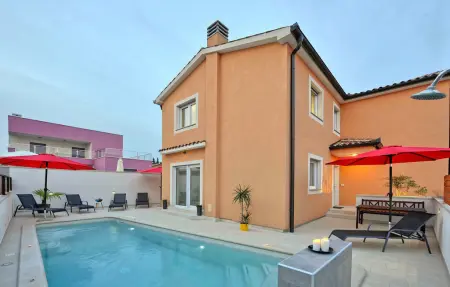 Location Maison à Pula 8 personnes