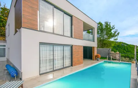 Location Maison à Dragljane 8 personnes