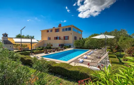 Location Maison à Liznjan 10 personnes