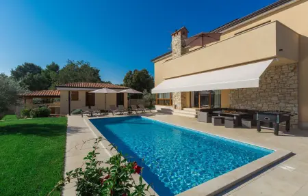 Location Maison à Novigrad 8 personnes