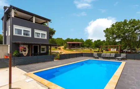 Location Maison à Polje 6 personnes