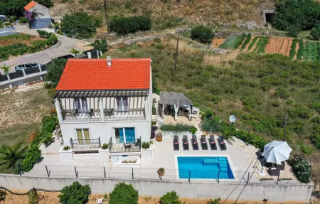 Location Maison à Seget Donji 6 personnes