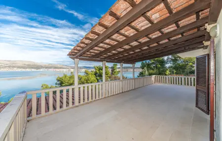 Location Maison à Okrug Donji 10 personnes