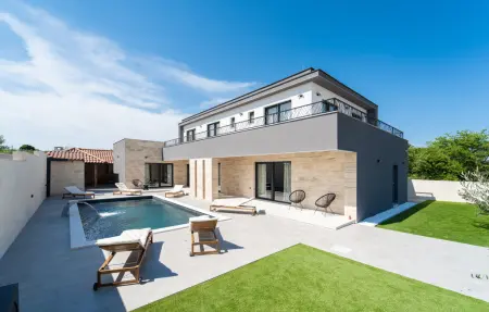 Location Maison à Miranje Donje 10 personnes