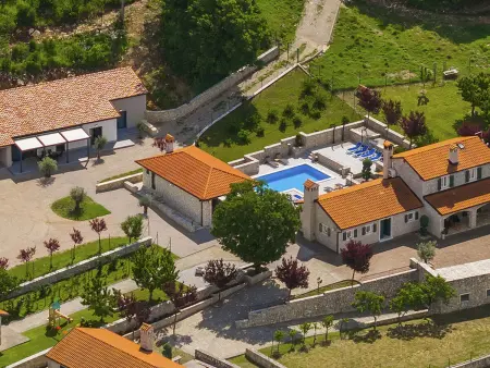 Location Maison à Kršan 10 personnes