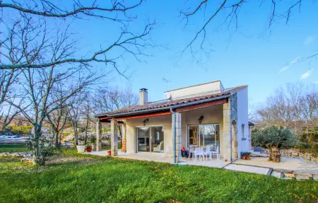 Location Maison à Lussas 7 personnes