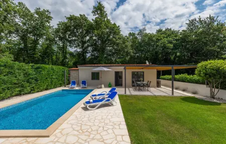 Location Maison à Sv. Lovrec 4 personnes