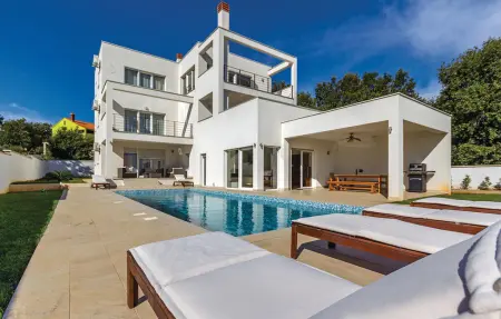 Location Maison à Liznjan 10 personnes