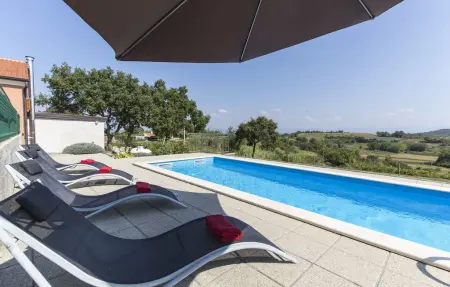 Location Maison à Novaki Motovunski 8 personnes