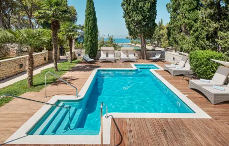 Location Maison à Supetar 12 personnes