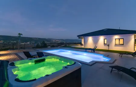 Location Maison à Grubine 8 personnes