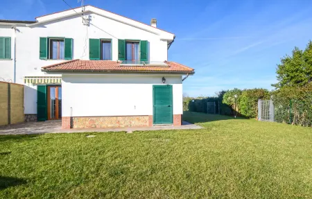 Location Maison à Marsiliana 8 personnes