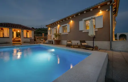 Location Maison à Zaboric 8 personnes