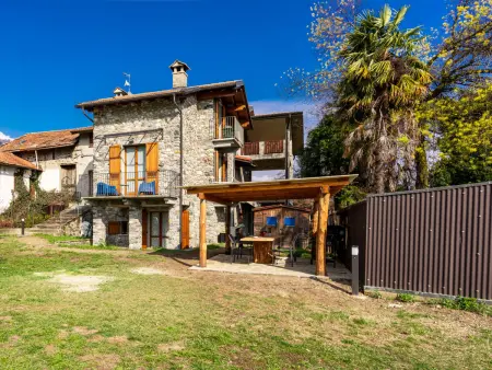 Location Maison à Gravedona 5 personnes