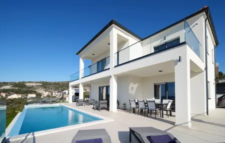 Location Maison à Primosten 8 personnes