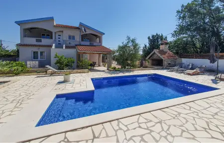 Location Maison à Sukosan 8 personnes