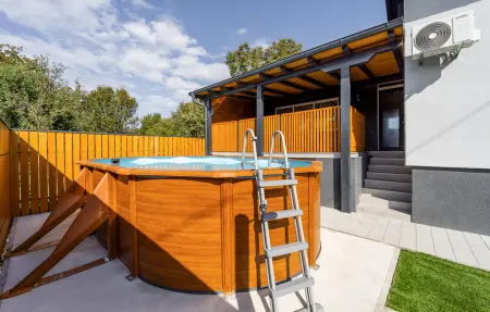 Location Maison à Bilje 10 personnes