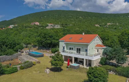 Location Maison à Svib 12 personnes