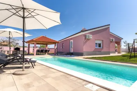 Location Maison à Rakalj 6 personnes