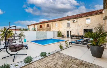 Location Maison à Vidulini 5 personnes