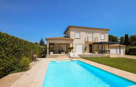 Location Maison à Sauveterre 10 personnes