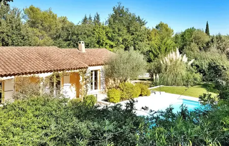 Location Maison à Callas 8 personnes