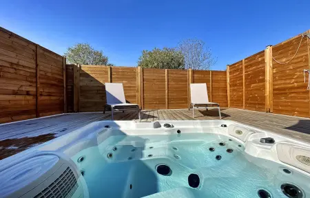 Location Maison à Roquefort Les Pins 2 personnes