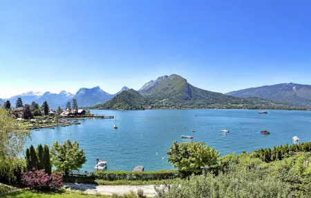 Location Maison à Talloires Montmin 12 personnes