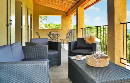 Location Maison à Issirac 6 personnes