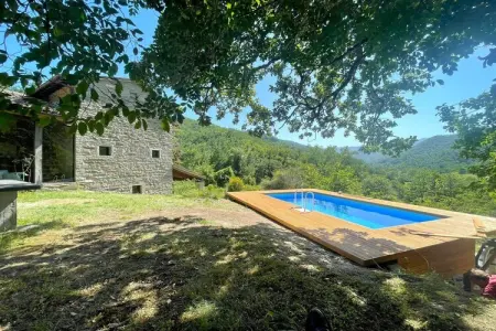 Location Maison à Borgo Pace 6 personnes