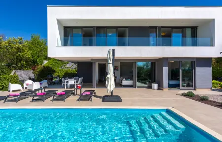 Location Maison à Malinska 8 personnes