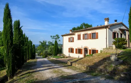 Location Maison à Terre Roveresche 8 personnes